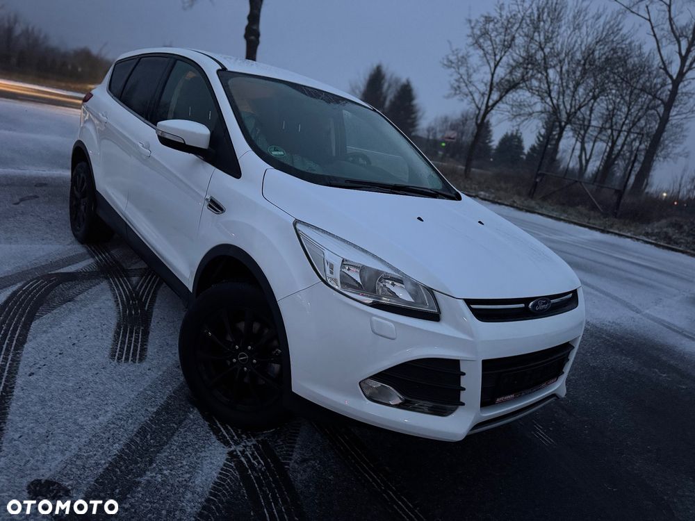 Ford Kuga 1.5 EcoBoost 2x4 Trend - 4