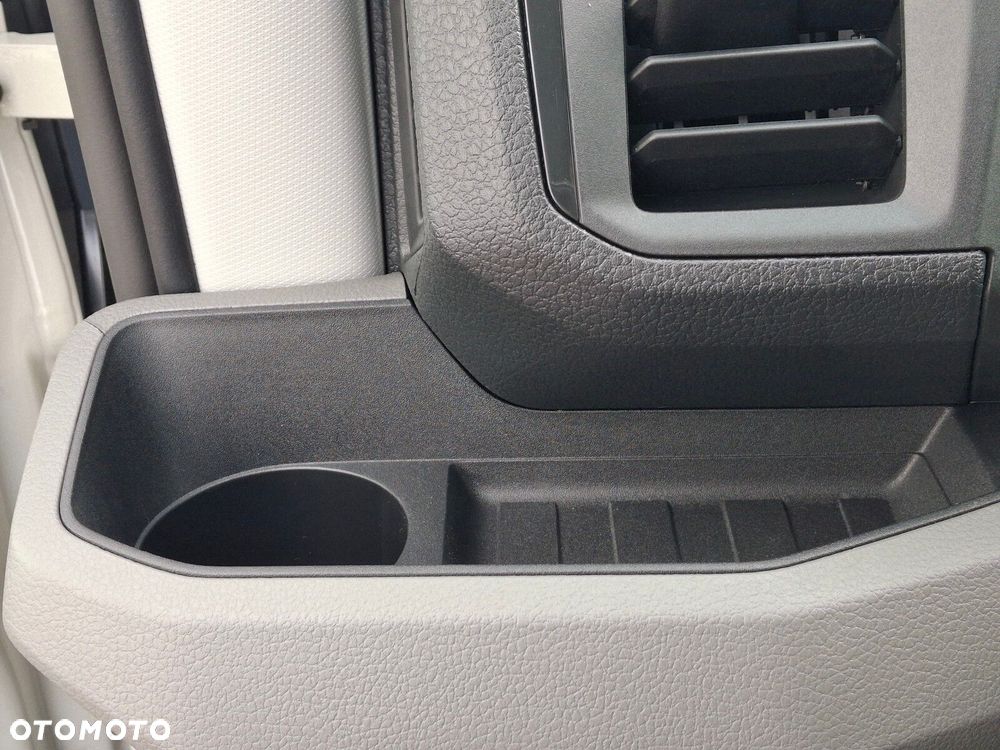 Volkswagen Crafter - 29