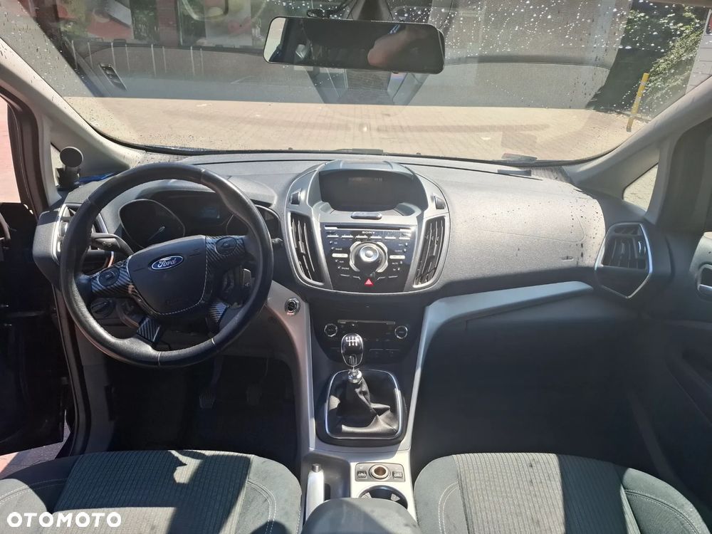Ford Grand C-MAX - 15
