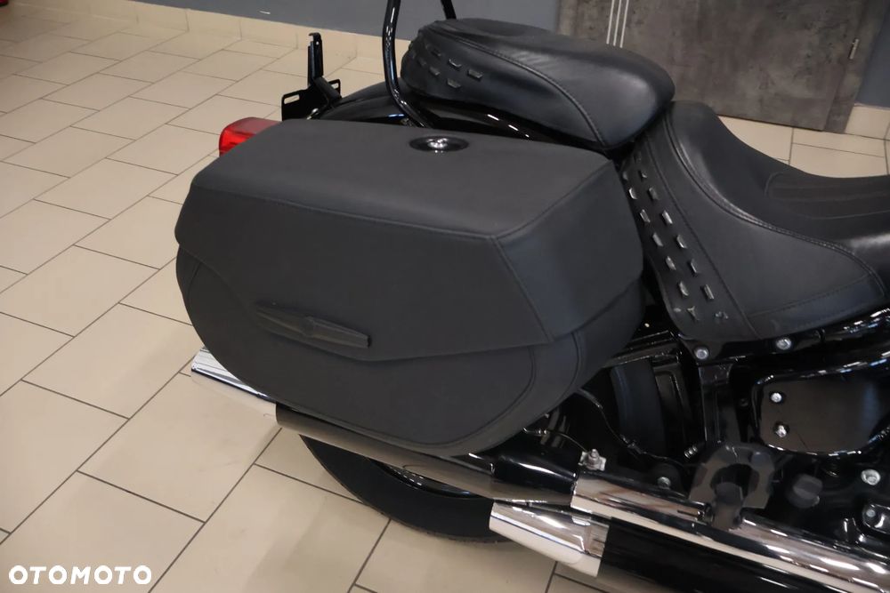 Harley-Davidson Softail Heritage Classic - 15