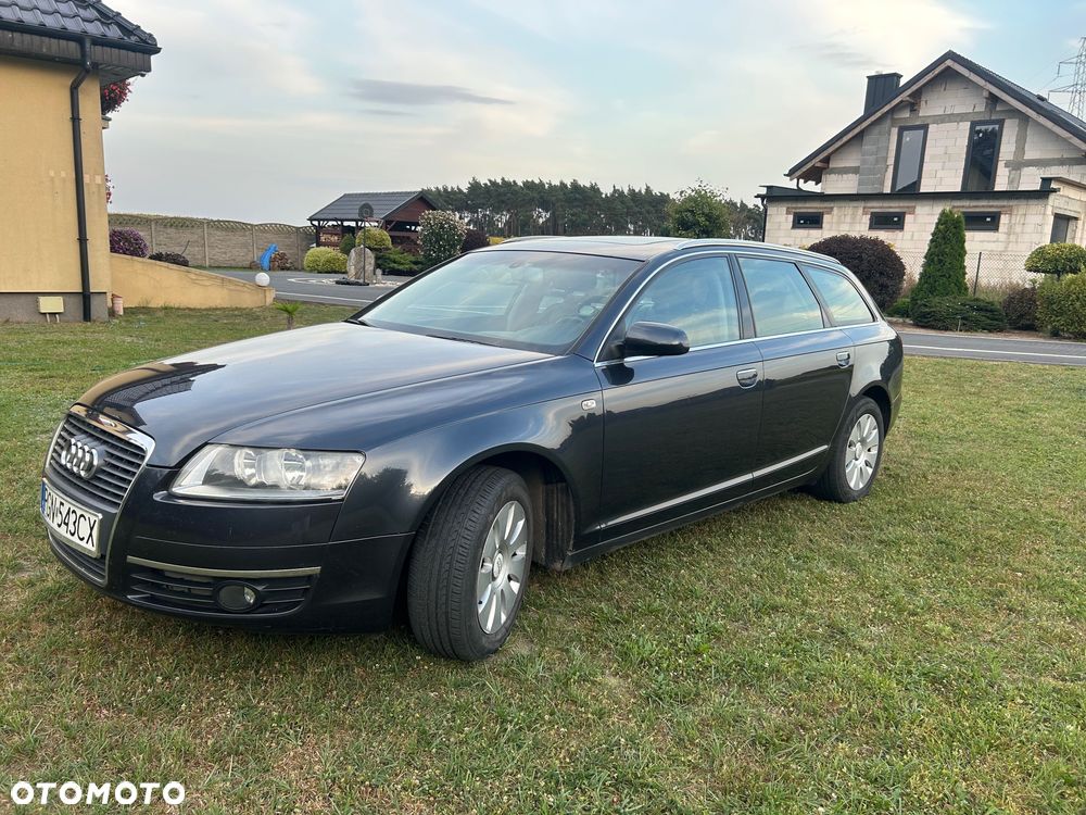 Audi A6 Avant - 1