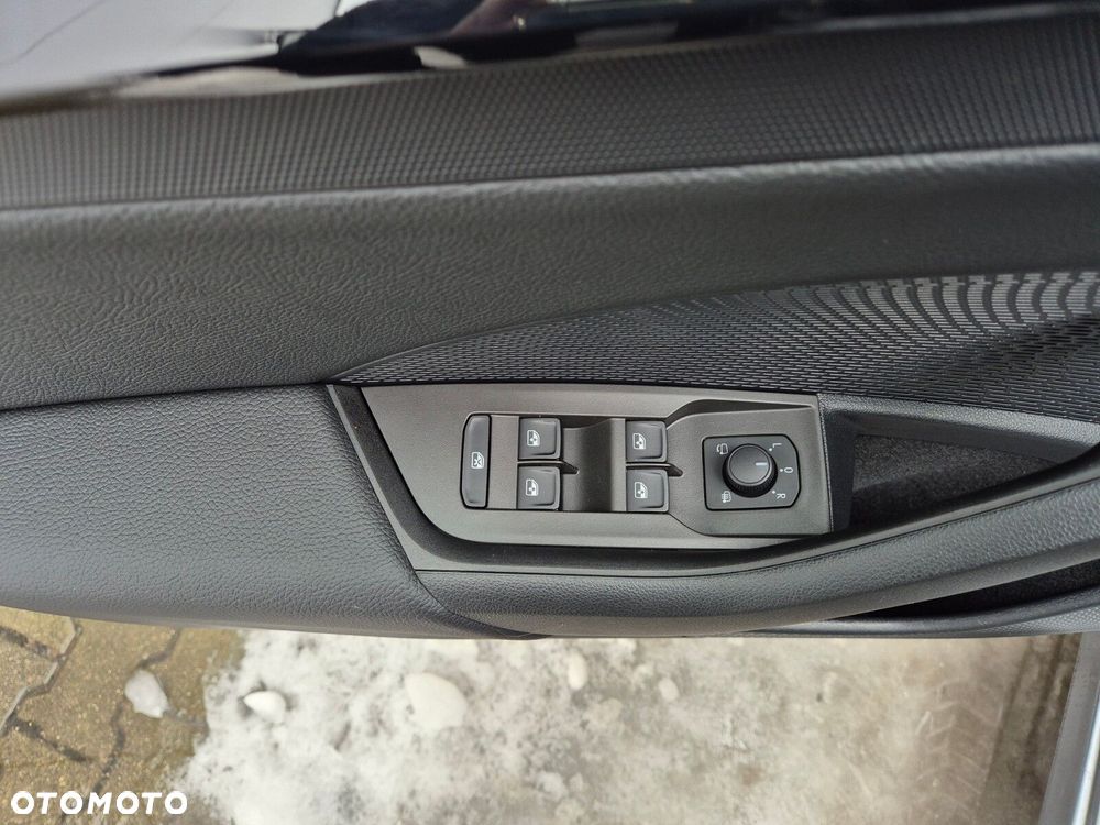 Skoda Octavia 2.0 TDI Drive Essence DSG - 15