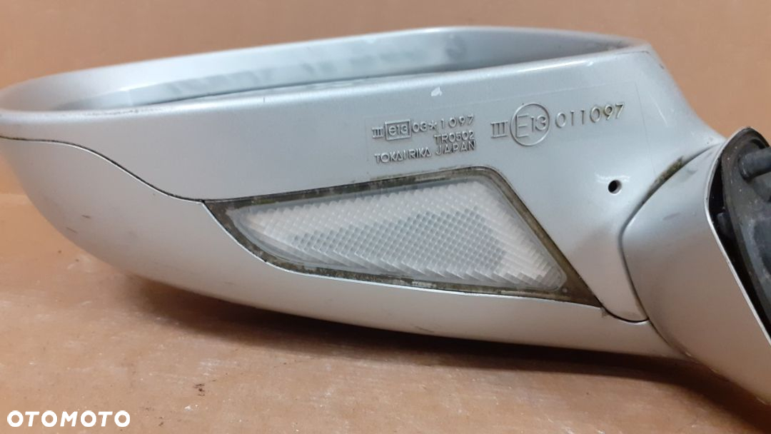 #LUSTERKO LEWE 9 PIN LEXUS IS200 SREBRNY 1G1  PODŚWIETLANE nr E13 011097 - 3