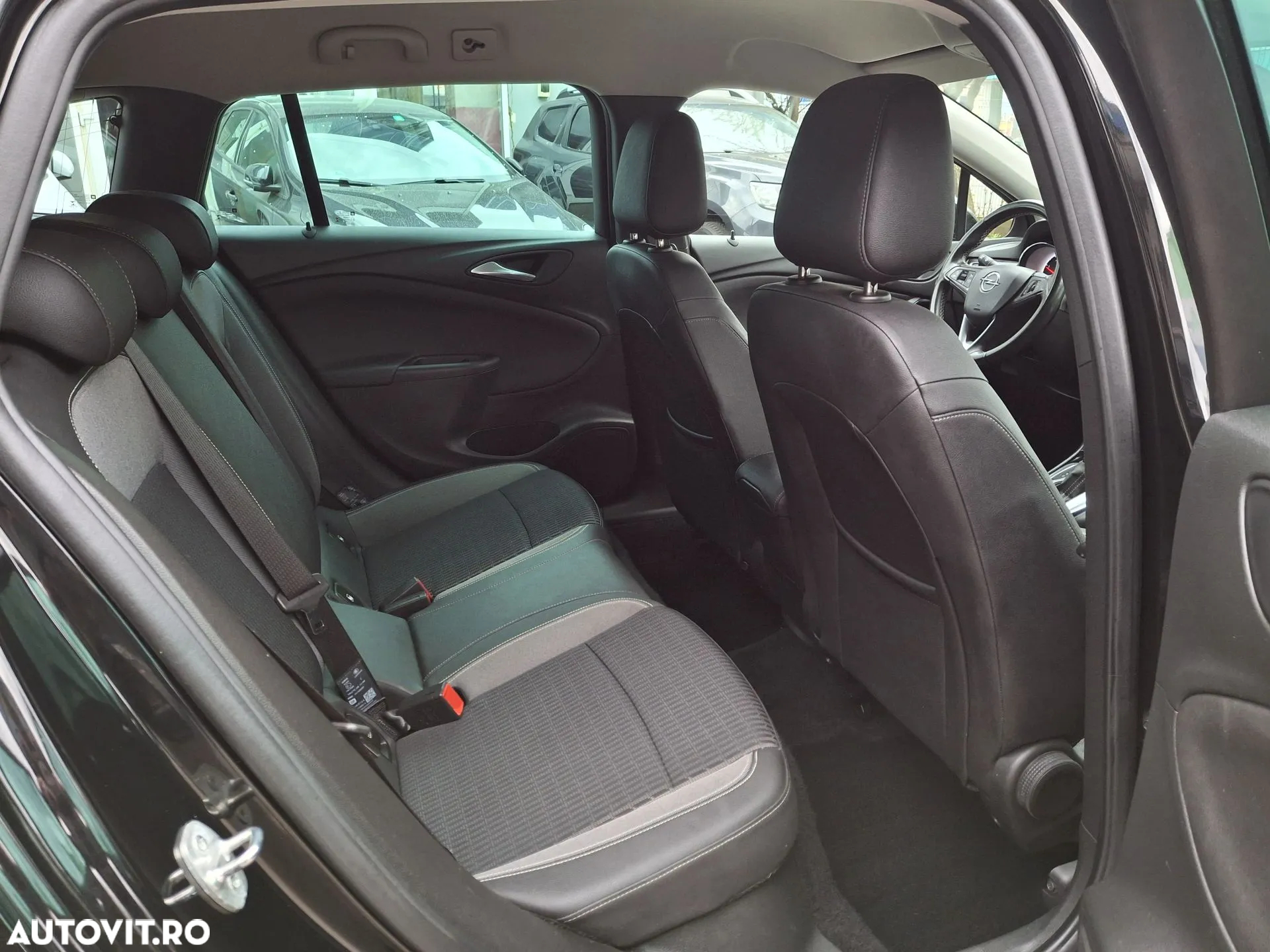 Opel Astra 1.5 D Start/Stop Automatik Business Elegance - 18