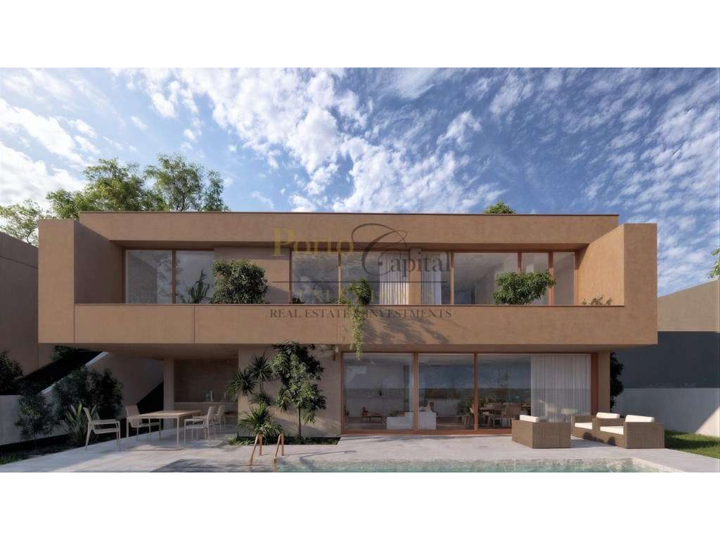 Terreno com Projeto Aprovado para Moradia com Piscina Em Póvoa de L... - Grande imagem: 2/5