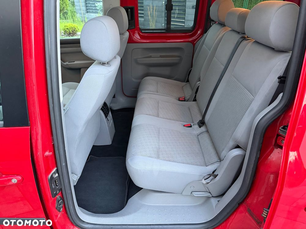 Volkswagen Caddy Life Mixt DSG - 6