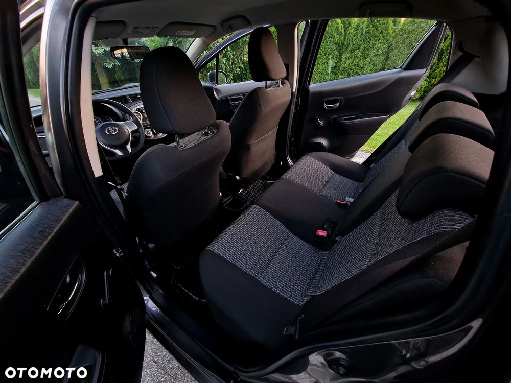 Toyota Yaris 1.0 Sol - 6