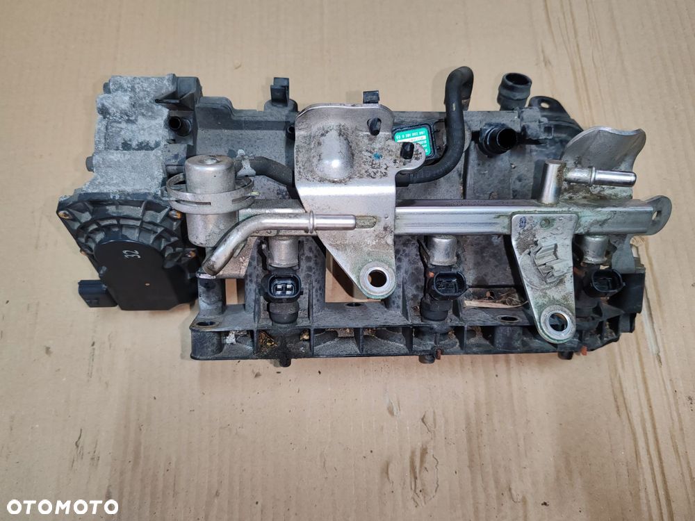kolektor ssący przepustnica 283128032r 0.9 900 tce renault captur i 13-18 - 2