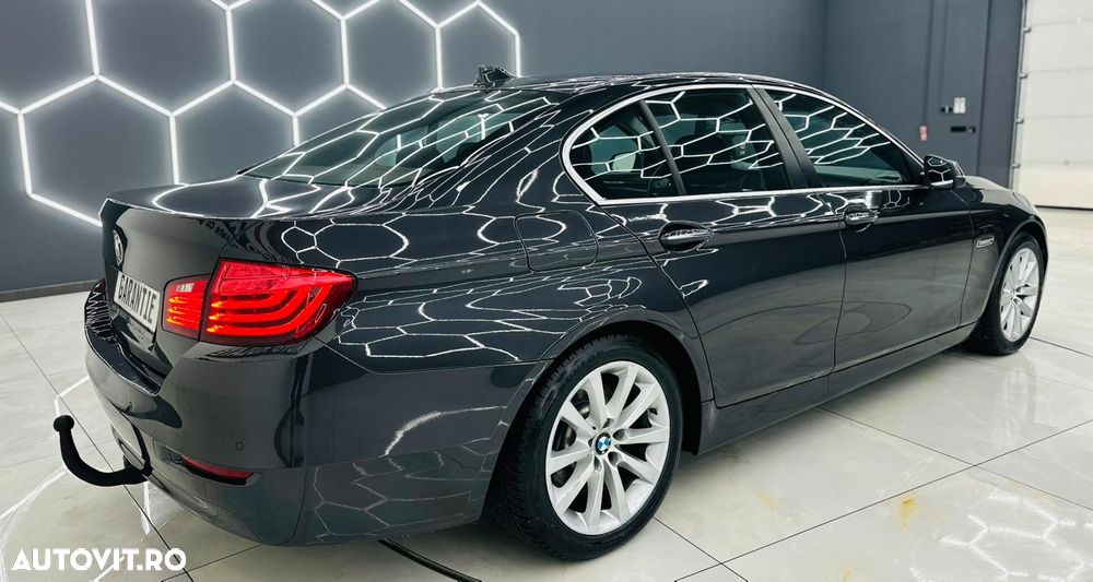 BMW Seria 5 520d Aut. Luxury Line - 4