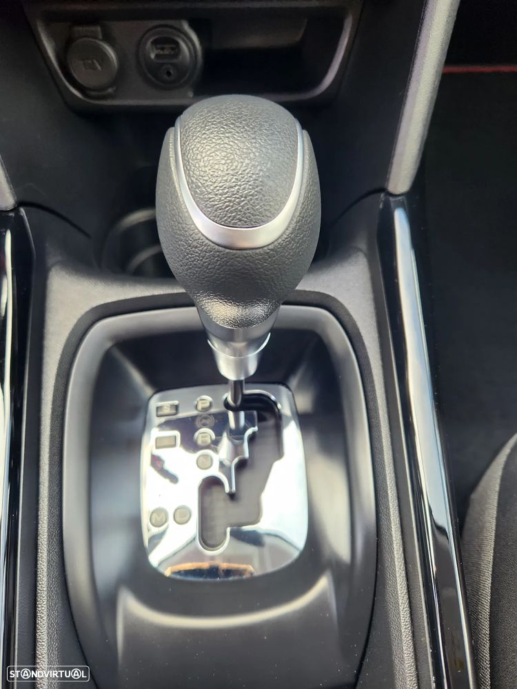 Peugeot 2008 PureTech 110 Stop&Start EAT6 GT-Line Edition - 21