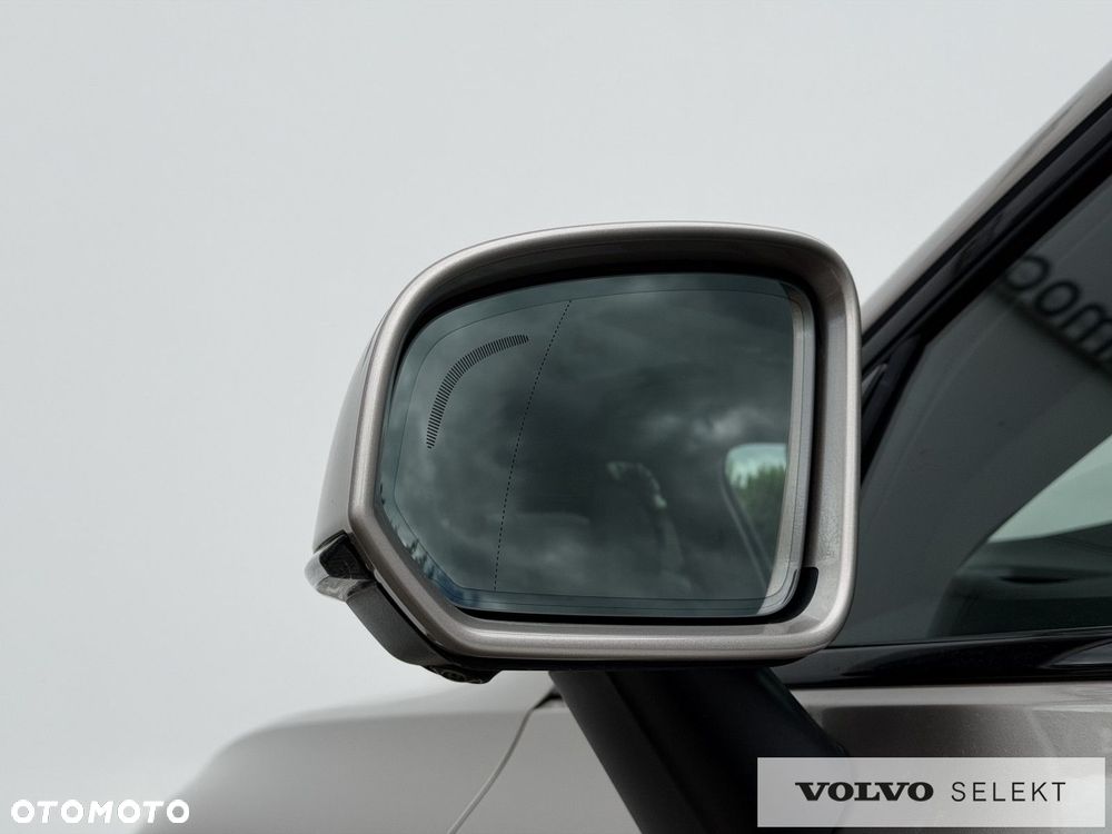 Volvo V60 Cross Country - 10