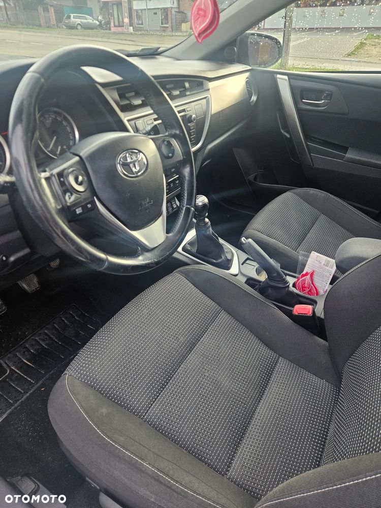 Toyota Auris 1.6 Comfort - 12