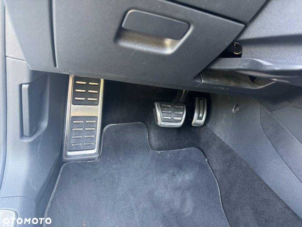 Volkswagen Golf VII 2.0 TDI BMT GTD DSG - 34