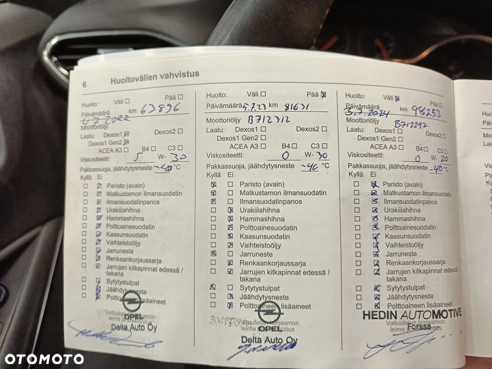 Opel Crossland X - 14