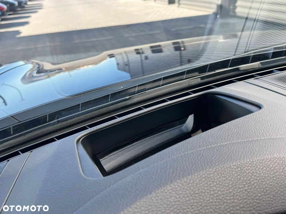 Porsche Panamera 4 E-Hybrid PHEV - 19