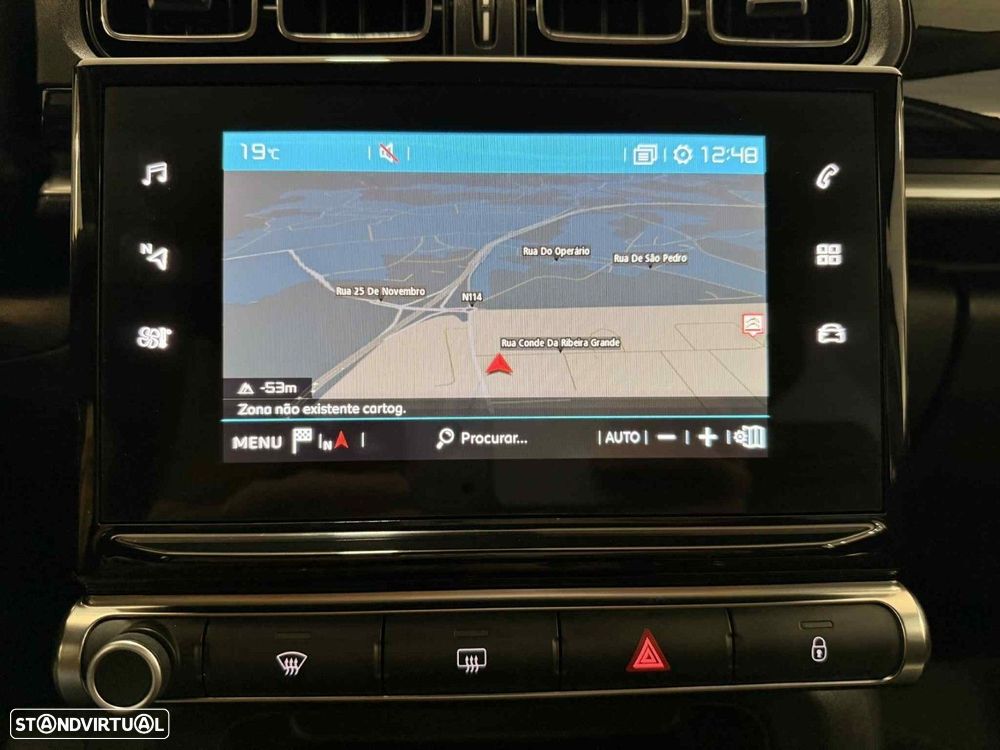 Citroën C3 1.2 PureTech Shine EAT6 - 3