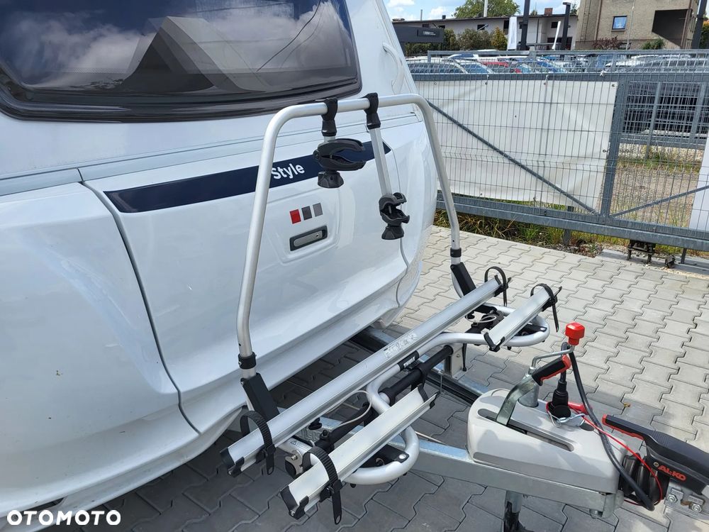 LMC Style 530 E - Łóżka wzdłużne + salon podkowa - 20