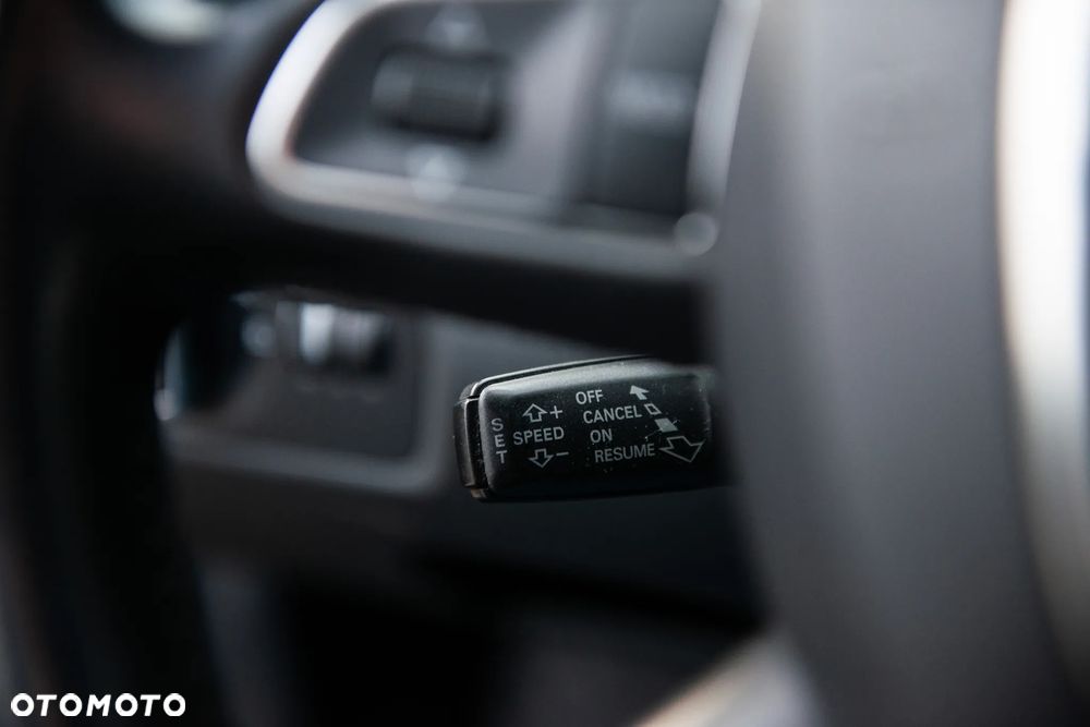 Audi A3 Sportback 1.6 TDI DPF Ambiente - 37