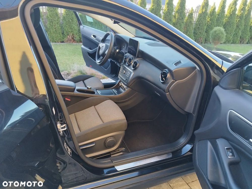 Mercedes-Benz GLA 200 (CDI) d 7G-DCT Style - 17