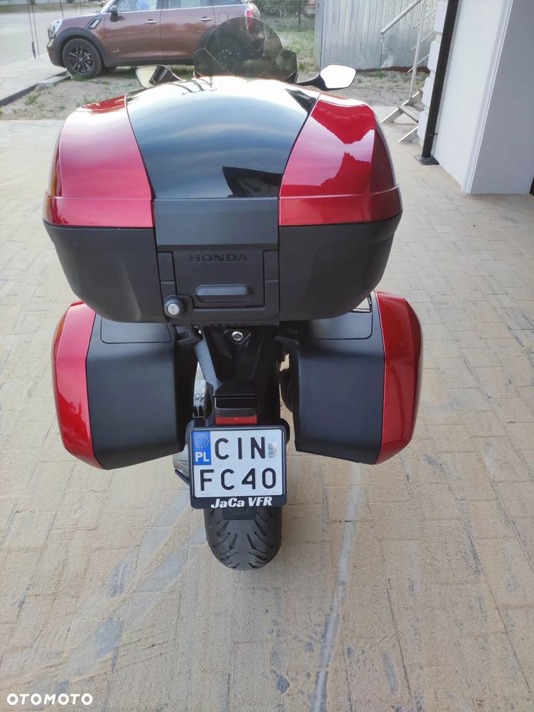 Honda VFR - 33