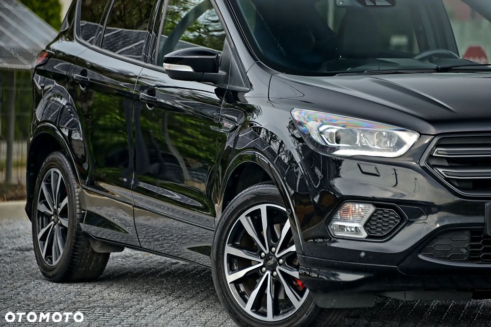 Ford Kuga 2.0 TDCi 4x4 ST-Line - 14
