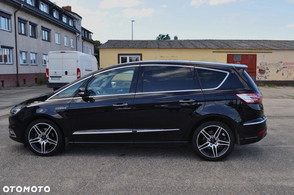 Ford S-Max - 8