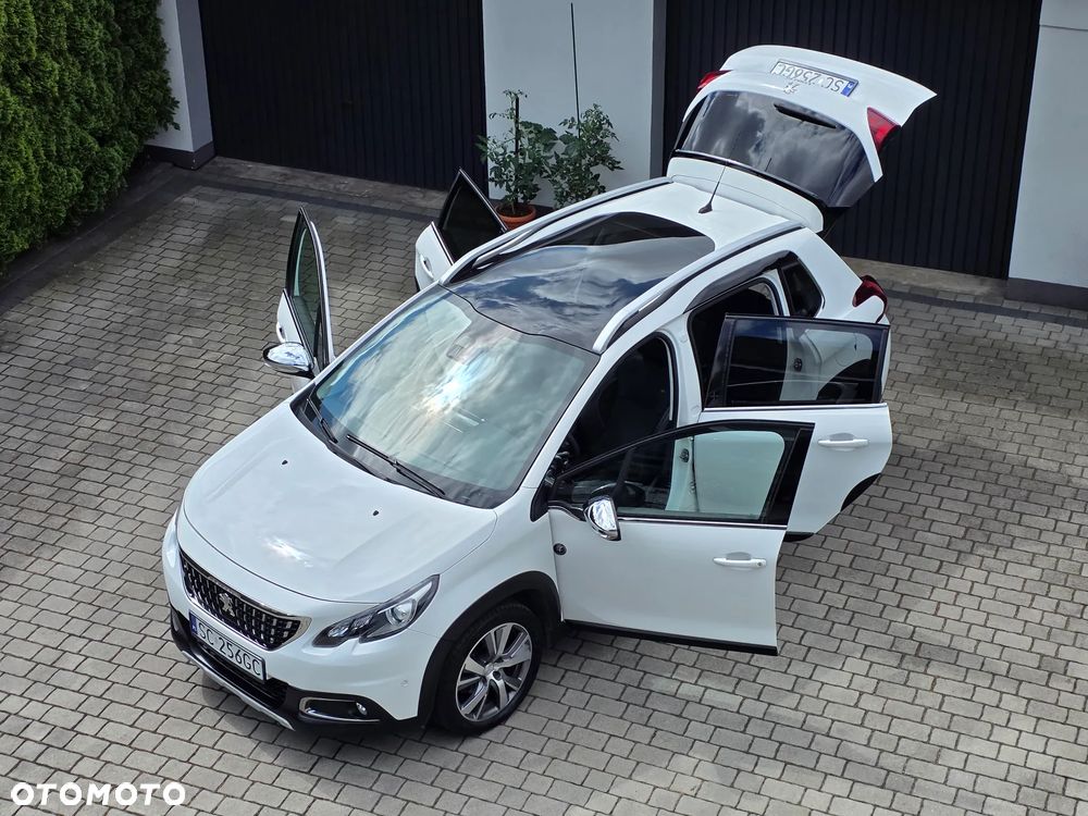 Peugeot 2008 1.2 Pure Tech Crossway S&S EAT6 - 7