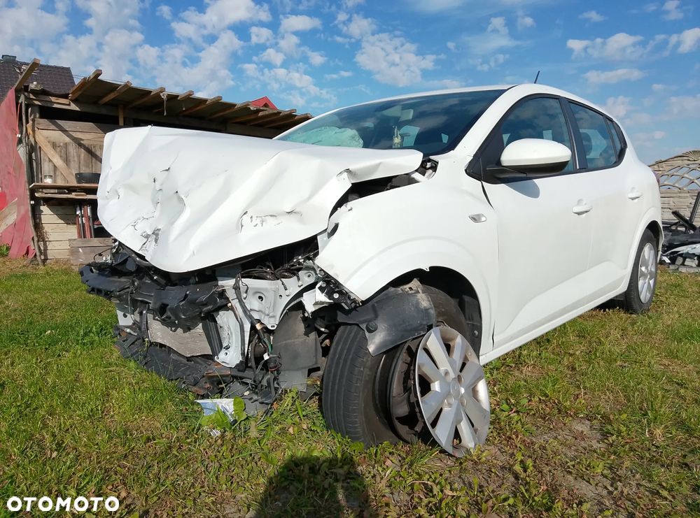 Dacia Sandero - 2