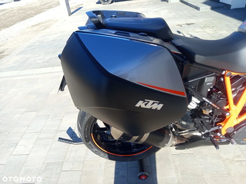 KTM Super Duke - 18