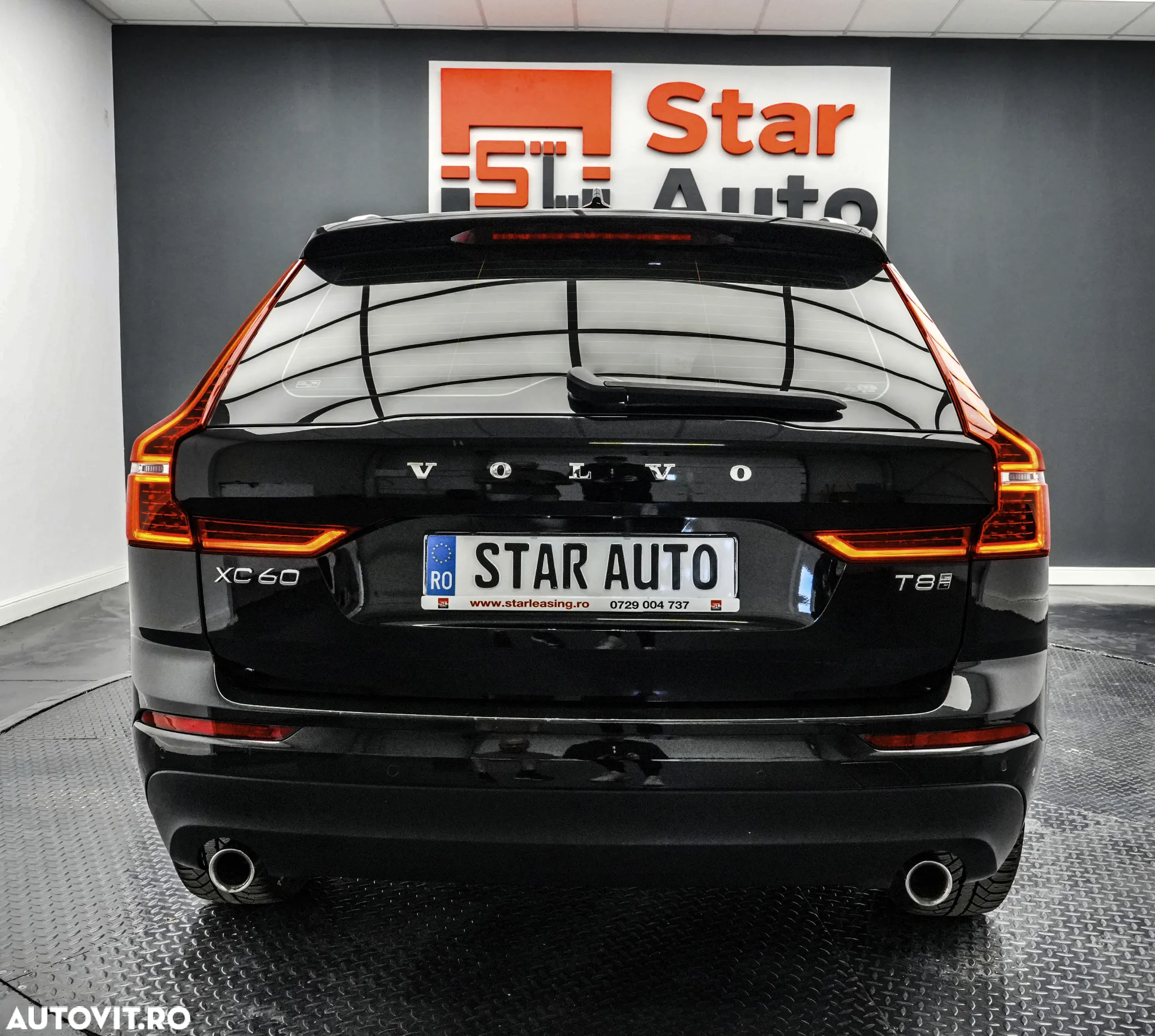 Volvo XC 60 T8 Twin Engine AWD Momentum Pro - 5