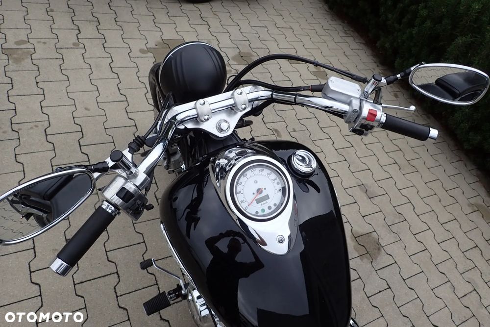 Yamaha XVS - 9