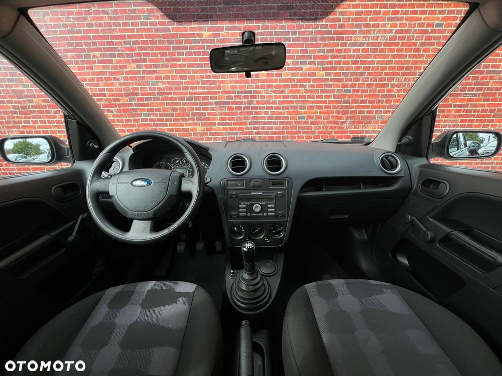 Ford Fusion - 6