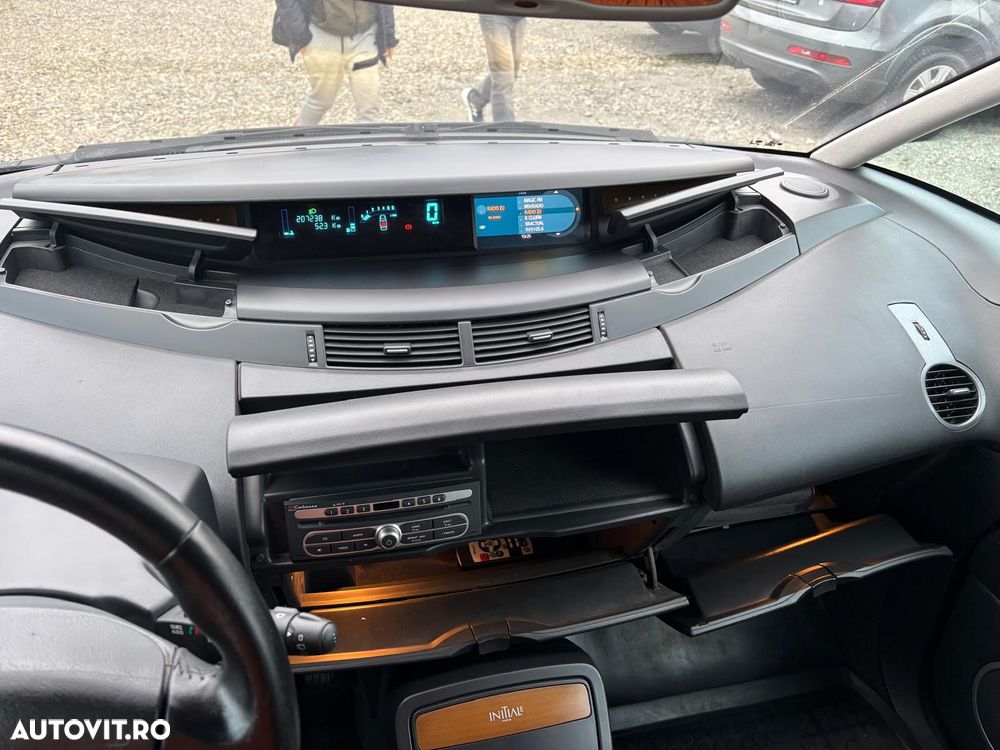 Renault Espace 2.0 dCi FAP Initiale - 6