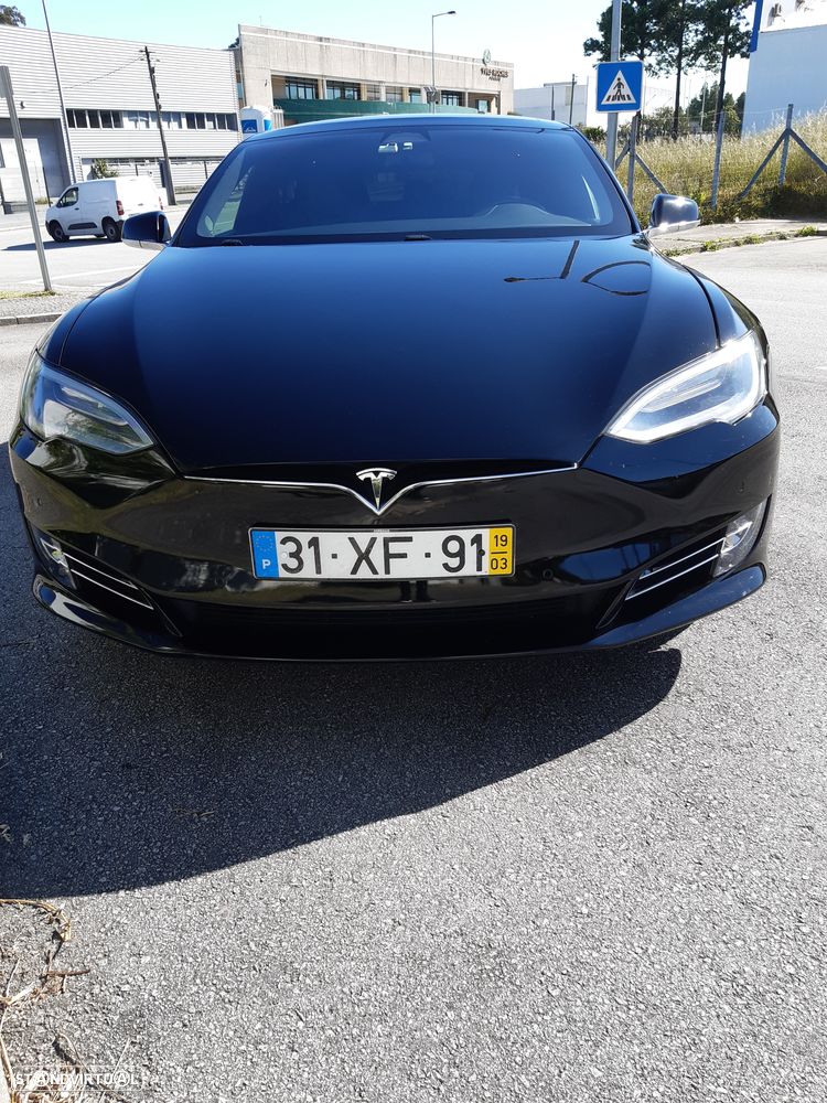 Tesla Model S 100D - 1