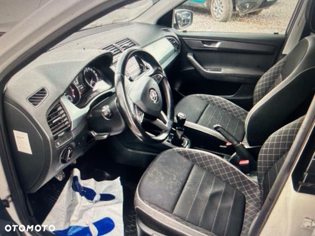 Skoda Fabia 1.0 TSI Ambition - 6