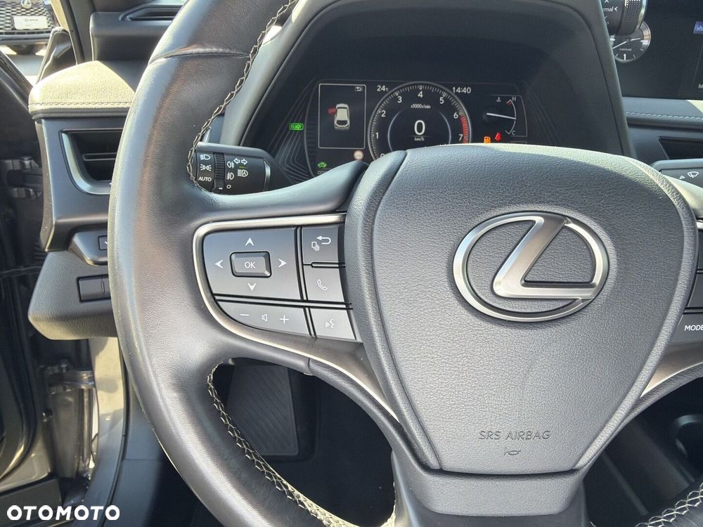 Lexus UX 250h GPF Business Edition 2WD - 23