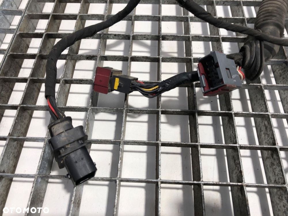 WIĄZKA DRZWI PRZÓD LEWY  DAF XF 106 2013-2022  1938874 - 3