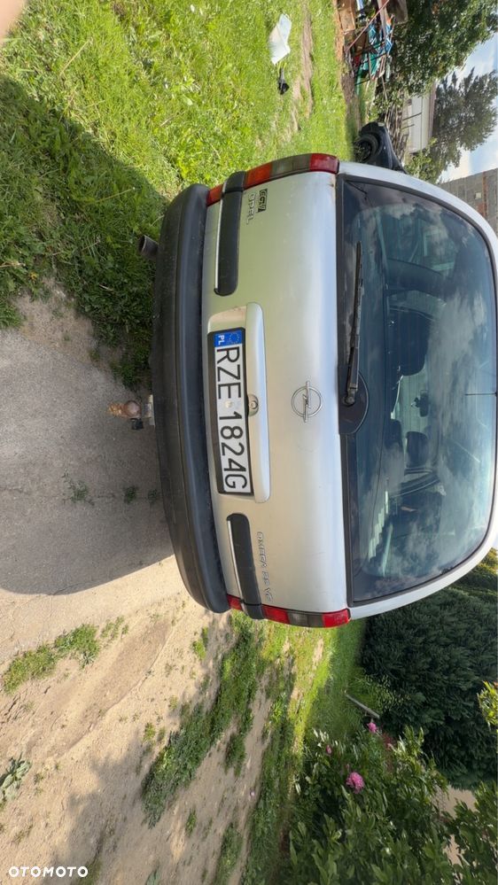 Opel Omega - 3