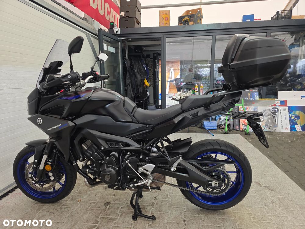Yamaha MT - 19