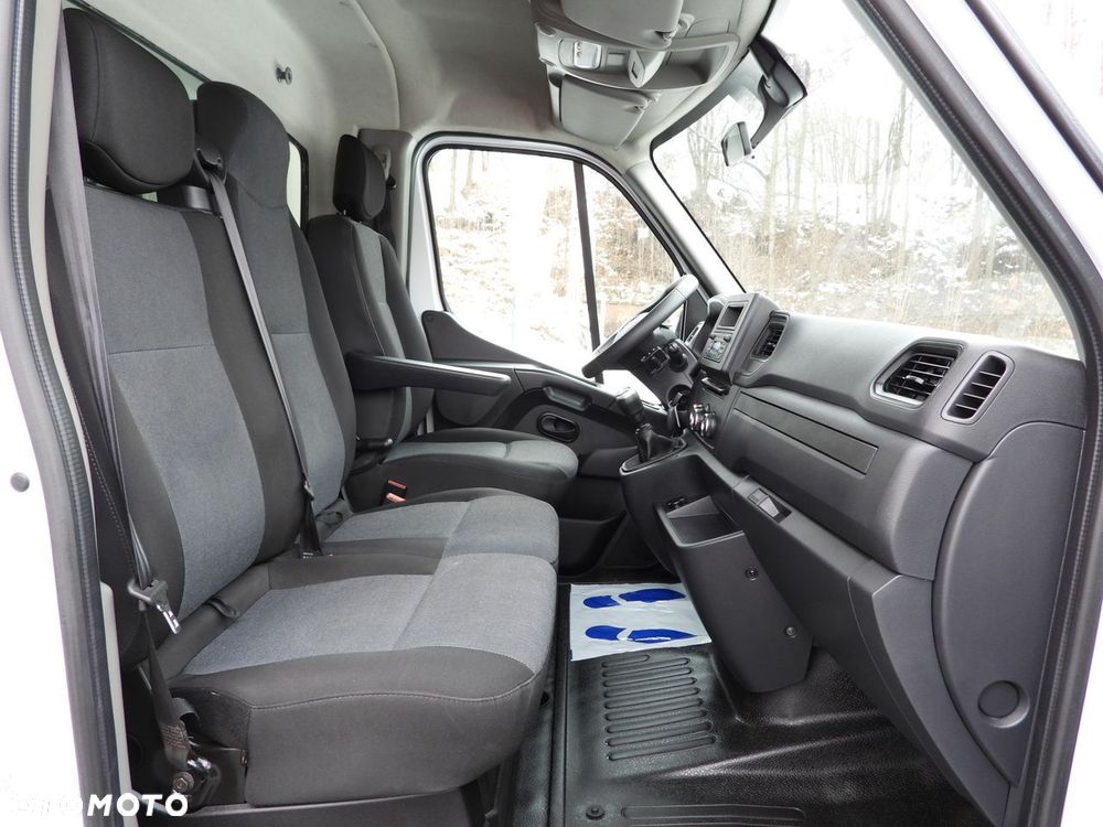 Renault MASTER CHŁODNIA KONTENER 0*C LEDY KLIMATYZACJA  165KM - 35