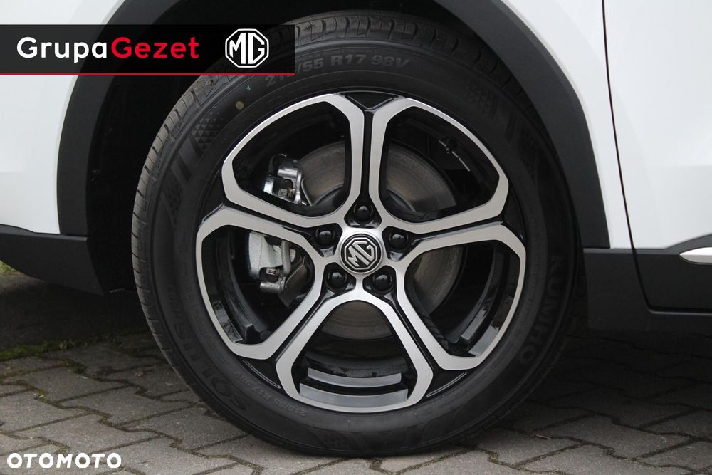 MG ZS - 20