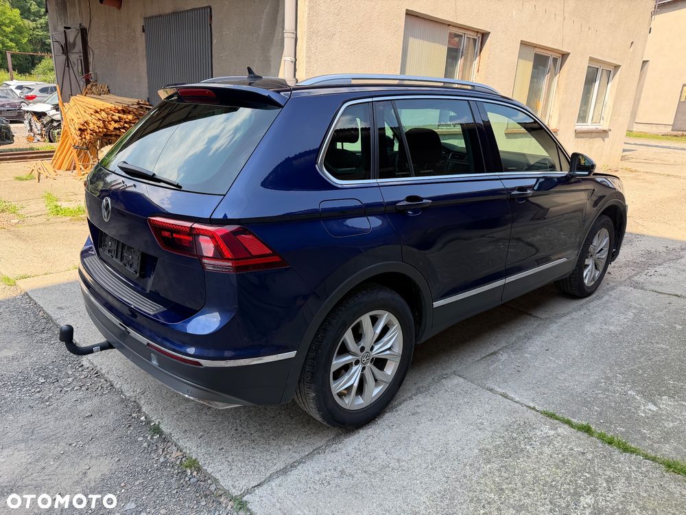 Volkswagen Tiguan 2.0 TDI SCR 4Motion (BlueMotion Techn.) DSG Highline - 2