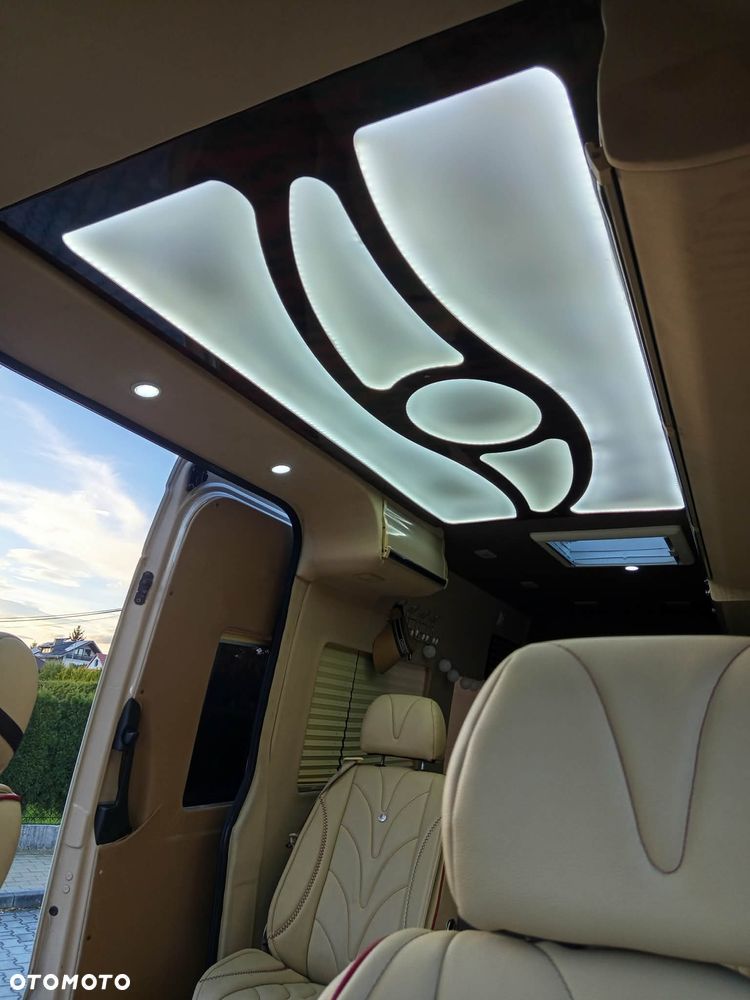 Mercedes-Benz sprinter - 12