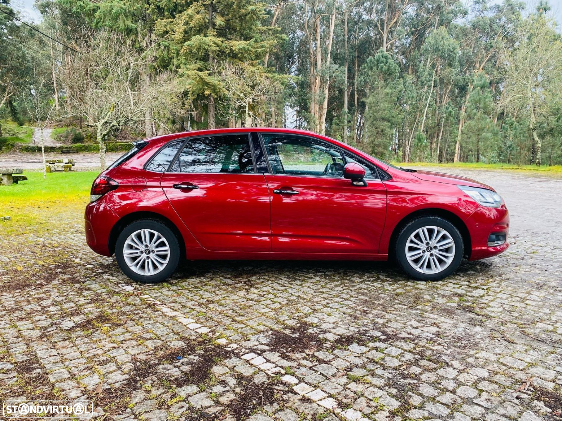 Citroën C4 1.6 BlueHDi Feel EAT6 - 14