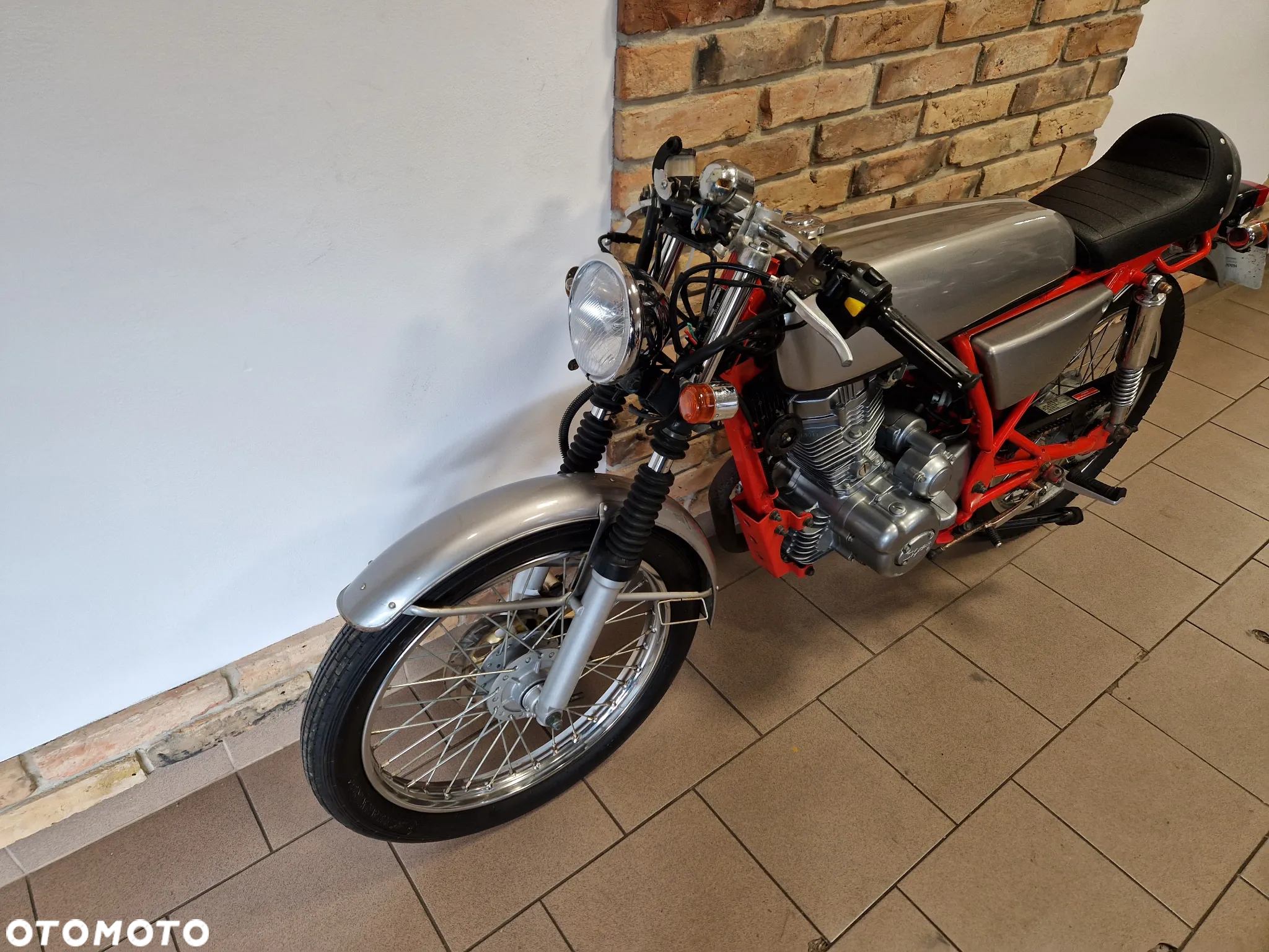 Honda Inny - 8