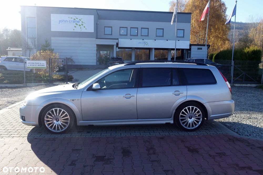 Ford Mondeo 3.0 V6 ST 220 - 4