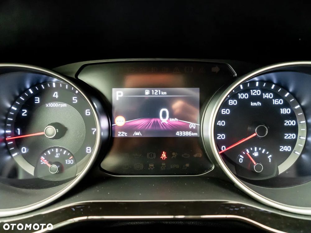 Kia Ceed 1.5 T-GDI Tribute DCT - 14