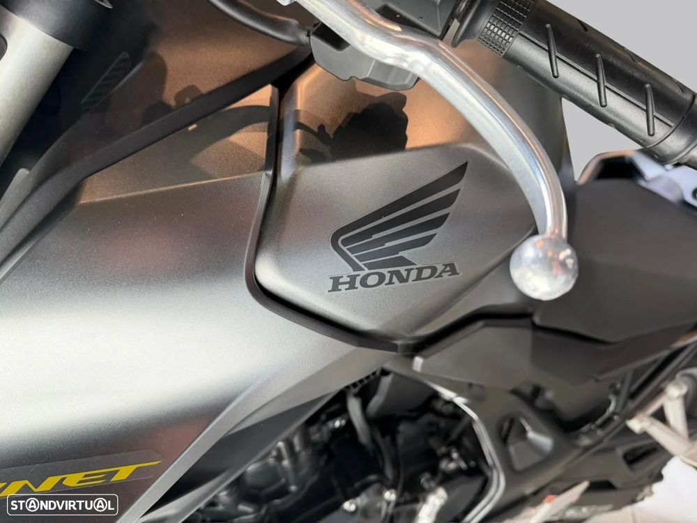 Honda Hornet 750 - 15