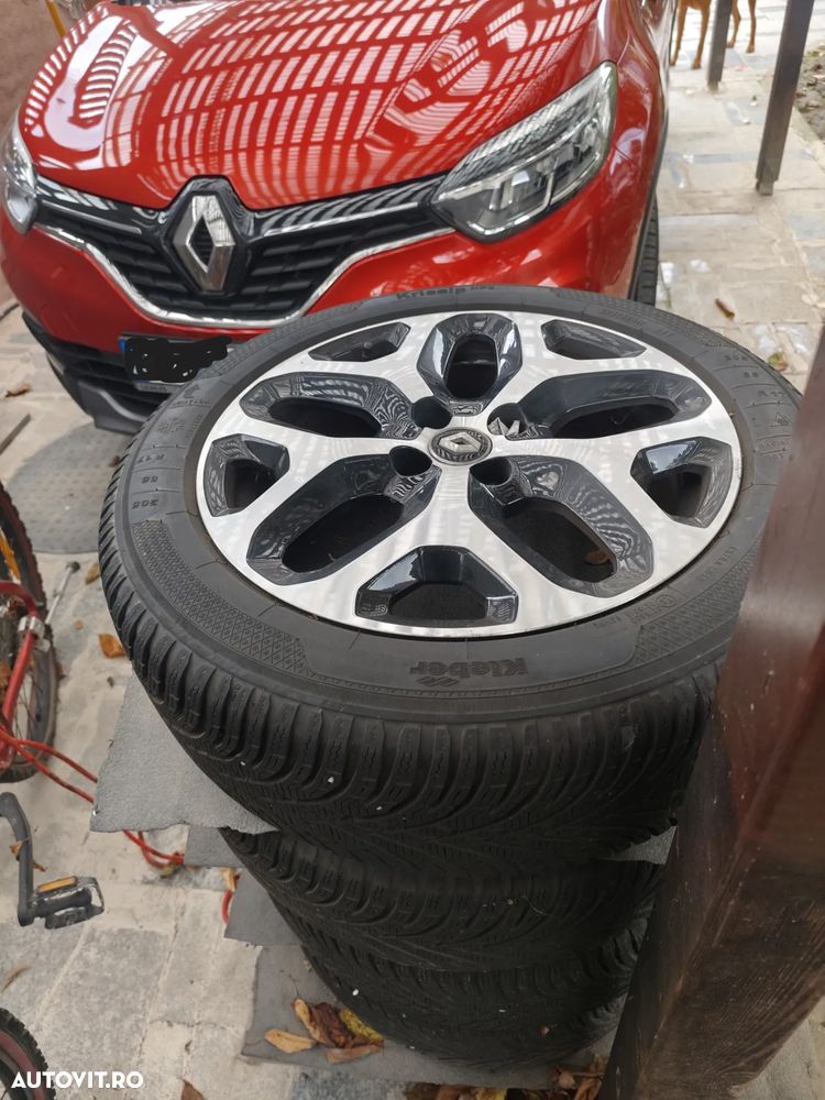 Renault Captur TCe GPF Red Edition - 12