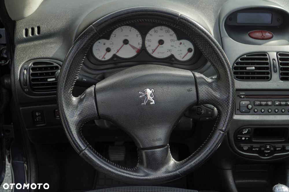 Peugeot 206 CC - 11